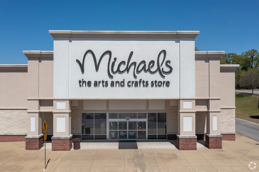 More Photos Of Eastern Valley Rd & I-459, McCalla Unknown For Lease