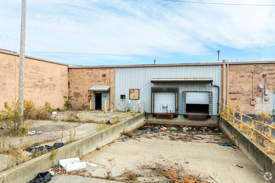 More Photos Of 1002-1100 Camp Jackson Rd, Cahokia General Retail For Sale