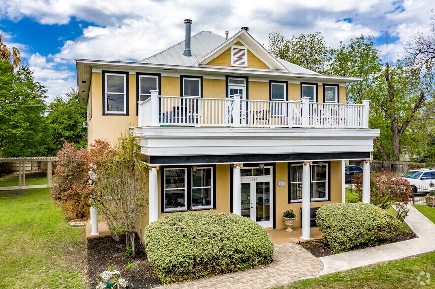 More Photos Of 1037 S Alamo St, San Antonio Hospitality For Sale