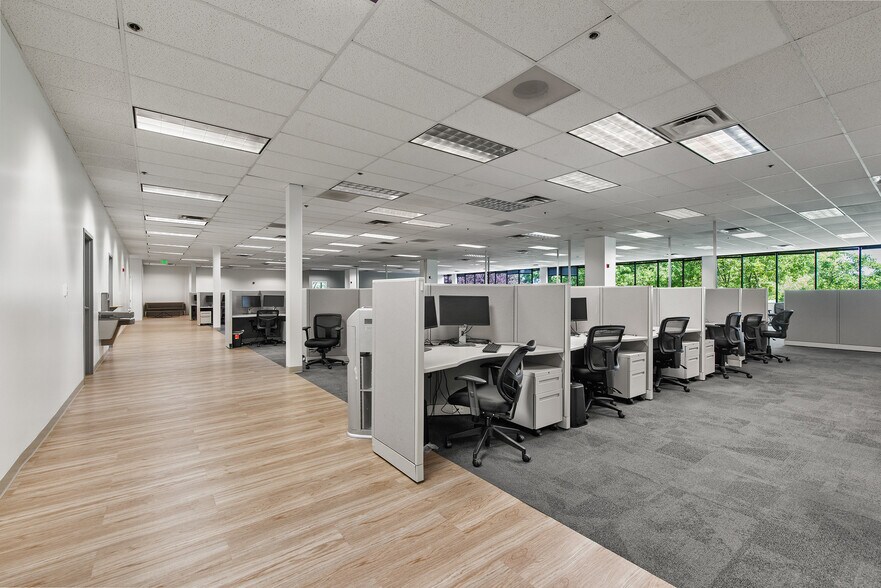 More Photos Of 10975 S Sterling View Dr, South Jordan Office For Lease