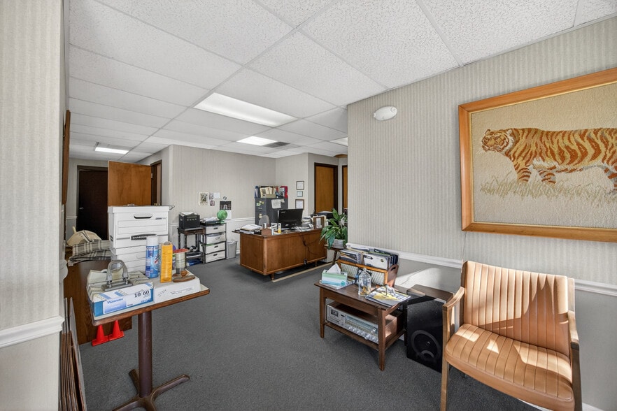 More Photos Of 6193 US Highway 220, Madison Flex For Sale