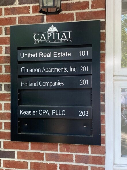 More Photos Of 5650 Six Forks Rd, Raleigh Office For Lease