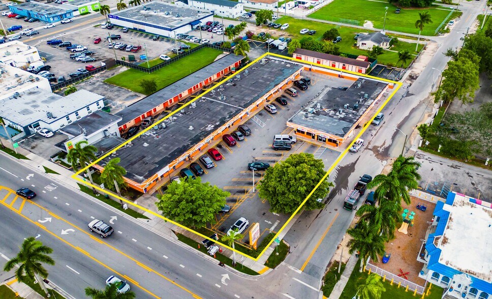 More Photos Of 854 N Krome Ave, Homestead Drugstore For Sale