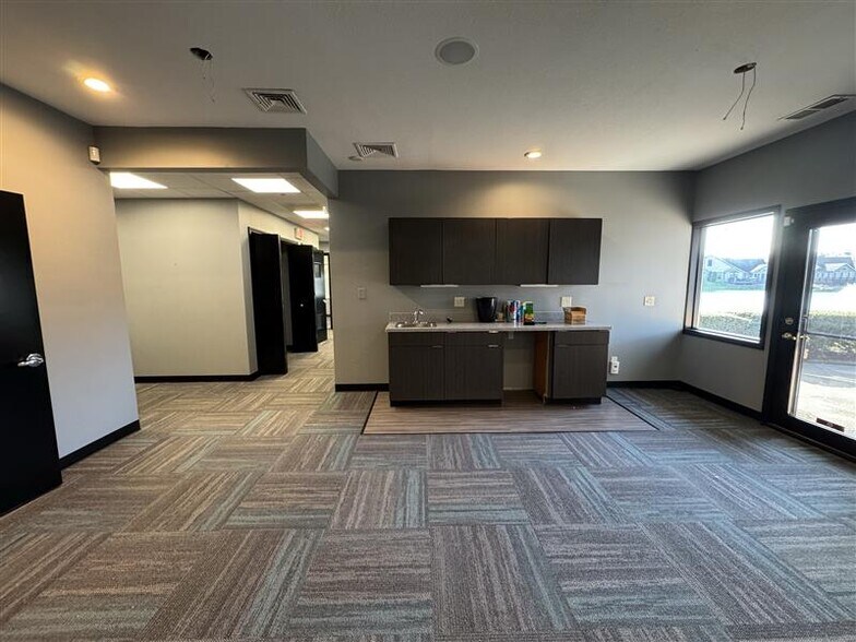 More Photos Of 520 Park Place Cir, Mishawaka Unknown For Lease