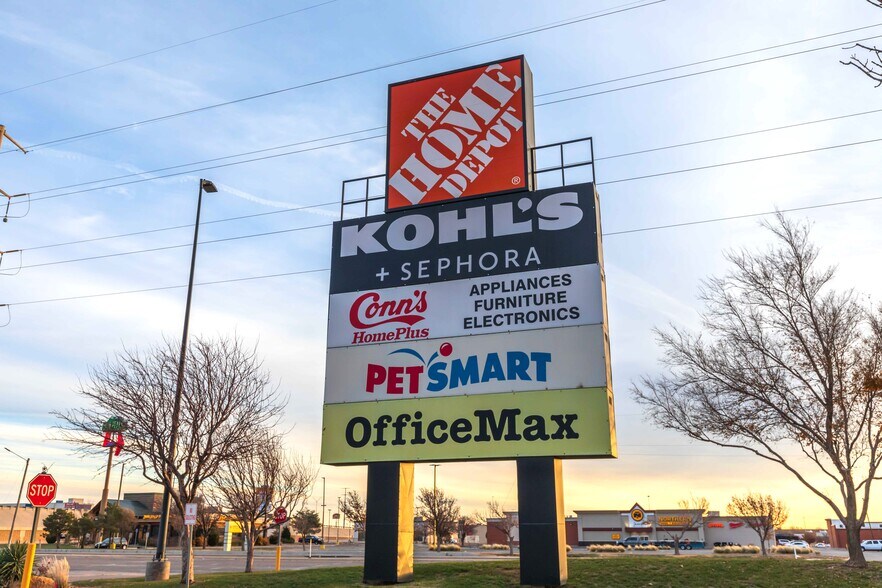 More Photos Of 2500-3130 S Soncy Rd, Amarillo Unknown For Lease
