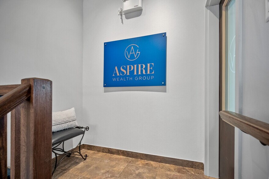 More Photos Of 130 Terence Matthews Cres, Ottawa Office For Sale