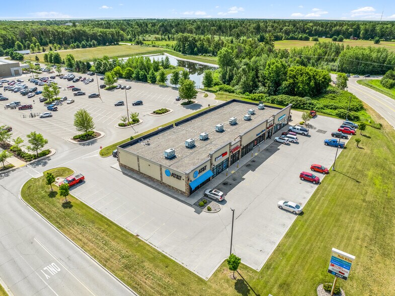 More Photos Of 2910 Roosevelt Rd, Marinette Unknown For Lease