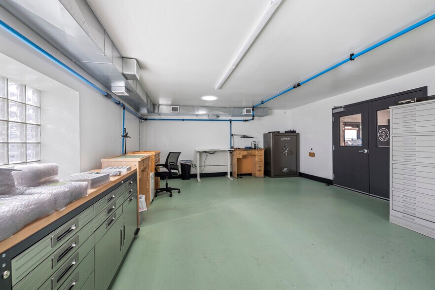 More Photos Of 324 Jefferson St, Fort Collins Warehouse For Lease