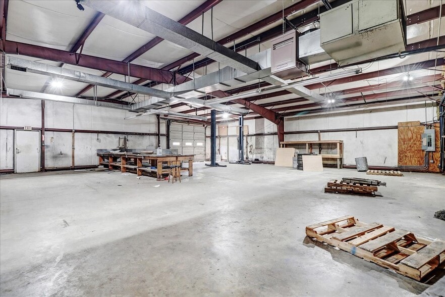 More Photos Of 101 Dunn St, Four Oaks Freestanding For Sale