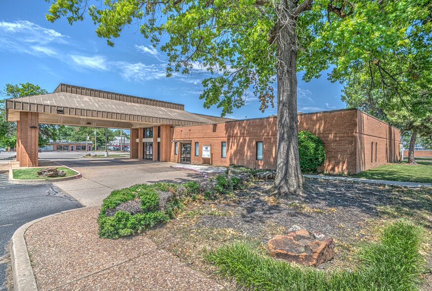 More Photos Of 5950 E Admiral Pl, Tulsa Lodge Meeting Hall For Sale