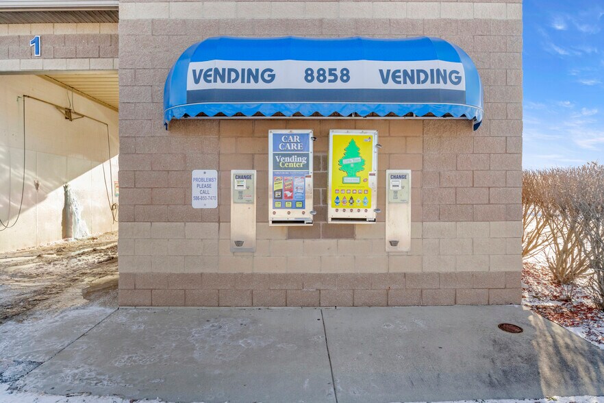 More Photos Of 8858 N Telegraph Rd, Newport Carwash For Sale