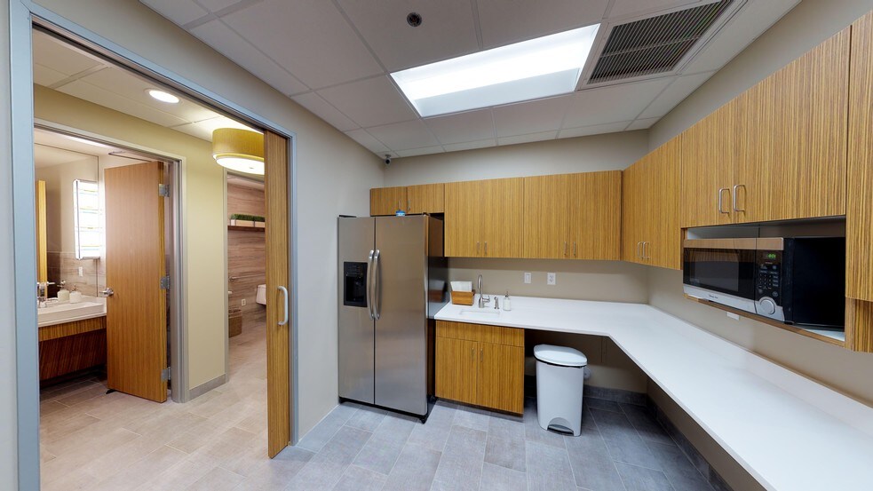 More Photos Of 9700 N 91st St, Scottsdale Coworking Space