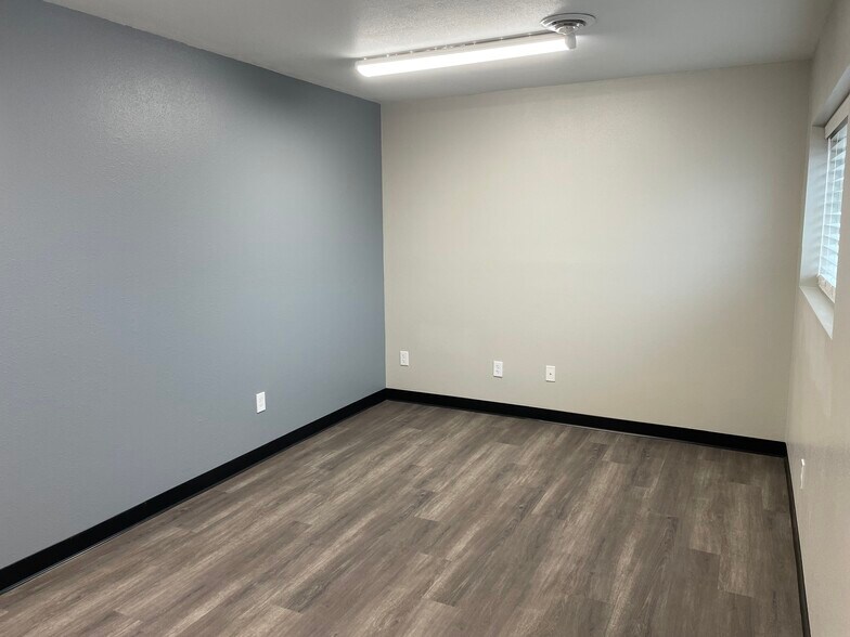 More Photos Of 7307 W 6 W N Rd, Casper Warehouse For Lease