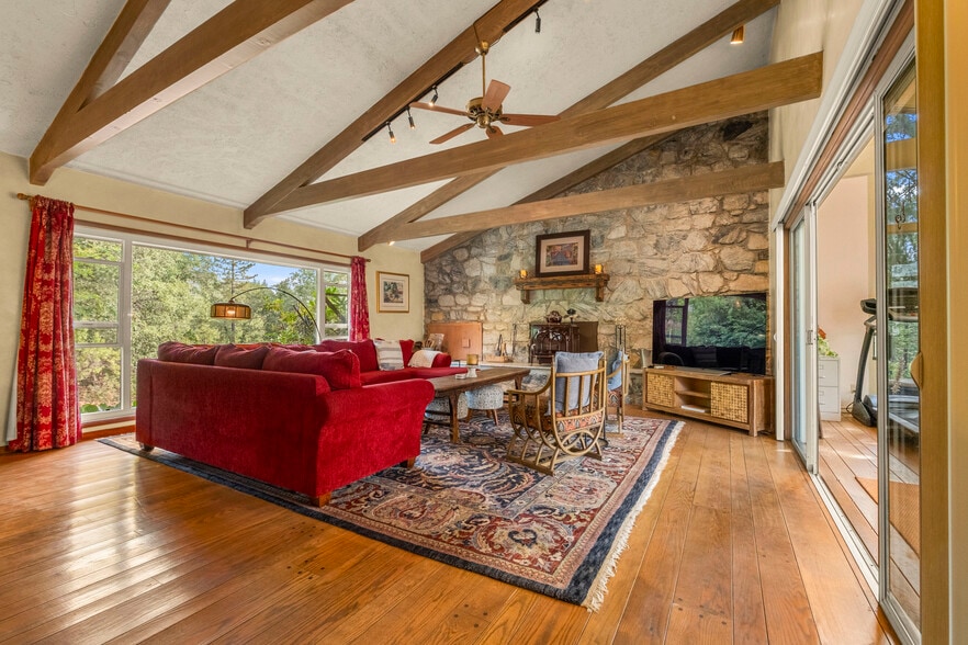 More Photos Of 4282 Pleasant Valley Rd, Placerville Specialty For Sale
