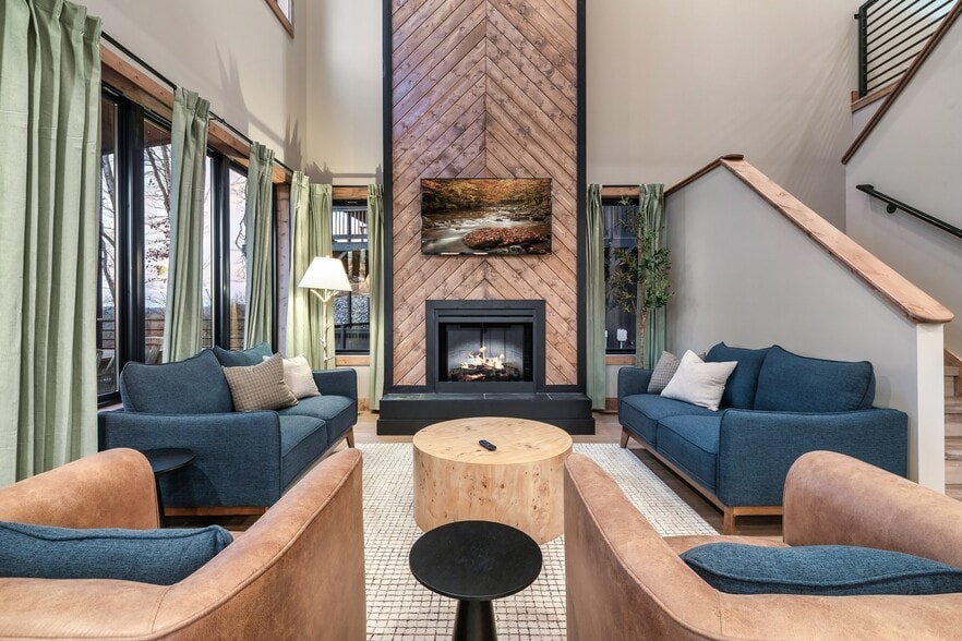 More Photos Of 1302 Reedmont Way, Sevierville Hospitality For Sale