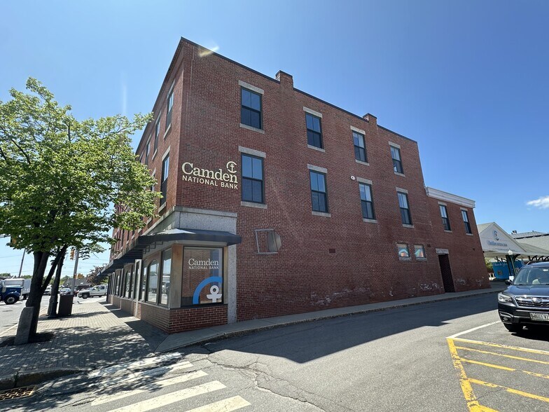 More Photos Of 300 Main St, Rockland Bank For Sale