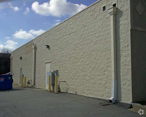 More Photos Of 1950 Pleasant Hill Rd, Duluth Unknown For Lease