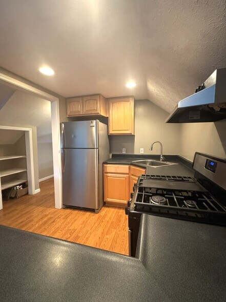 More Photos Of 9 Church St, Cortland Office For Sale