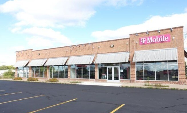 Primary Photo Of 1810-1816 Plover Rd, Plover General Retail For Lease
