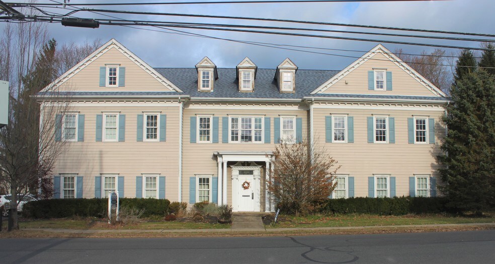 More Photos Of 51 Grove St, Chester Office For Lease