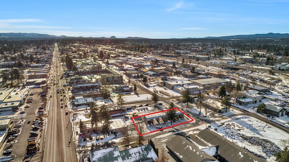 More Photos Of 225 NE Quimby Ave, Bend Carwash For Sale