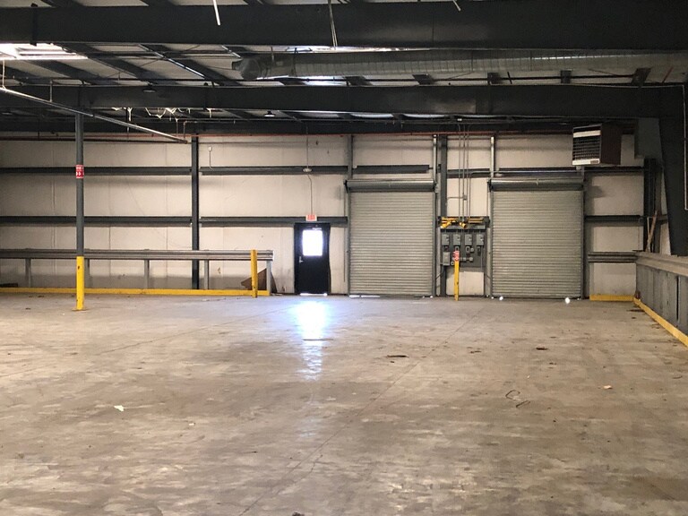 More Photos Of 1900 Parrish Dr SE, Rome Manufacturing For Lease