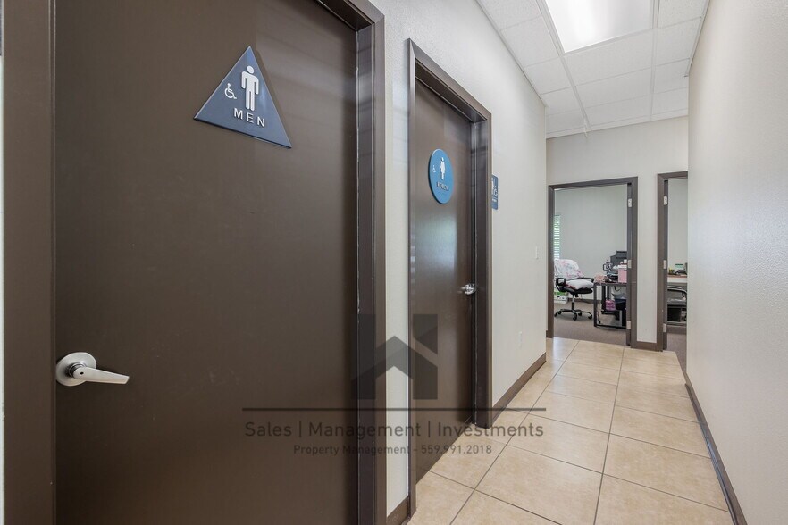More Photos Of 4004 S Demaree St, Visalia Medical For Lease