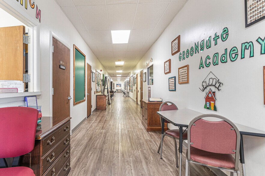 More Photos Of 18490 Kuykendahl Rd, Spring Freestanding For Sale