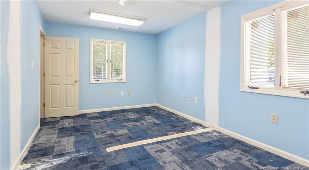 More Photos Of 1207 Walter Reed Rd, Fayetteville Medical For Lease