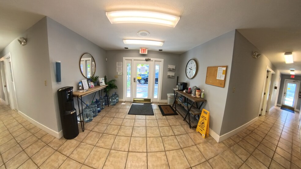 More Photos Of 112 NE Sanchez Ave, Ocala Office For Lease