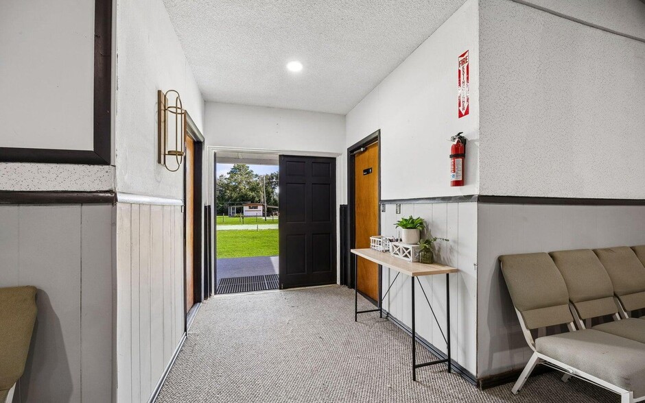 More Photos Of 101 Sesame St, Palatka Religious Facility For Sale
