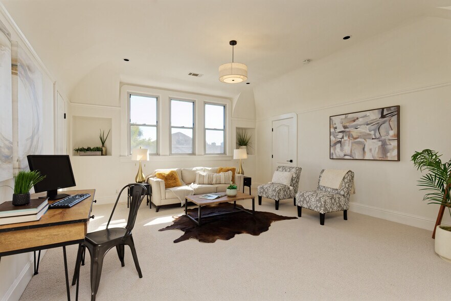 More Photos Of 1033 Magnolia St, Oakland Apartments For Sale