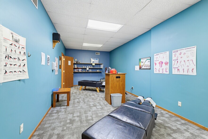 More Photos Of 1840 Post Rd, Plover Storefront Retail Office For Sale