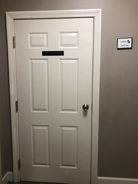 More Photos Of 2340 Perimeter Park Dr, Atlanta Office Residential For Lease