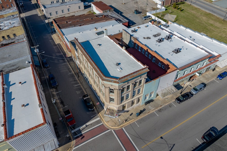 More Photos Of 401 Halifax St, Emporia Office For Sale