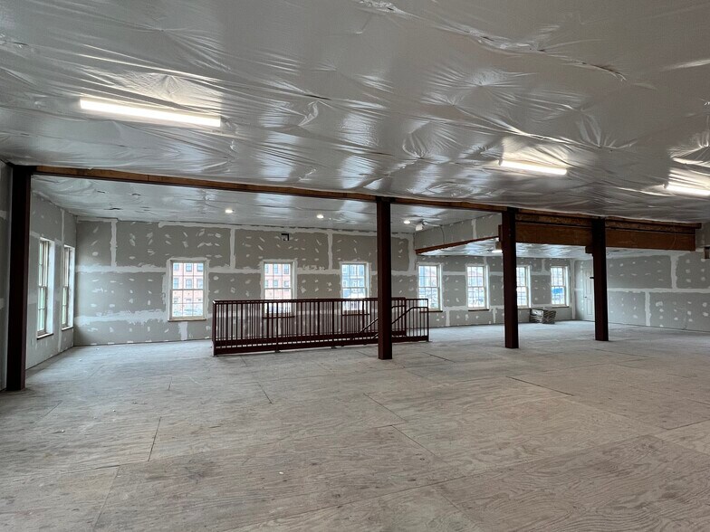 More Photos Of 2030 Aliceanna St, Baltimore General Retail For Lease