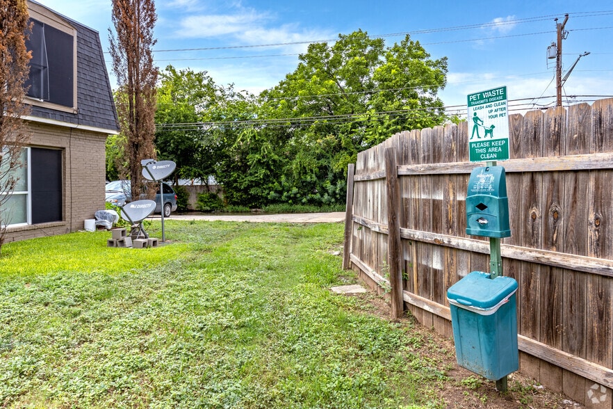 More Photos Of 1004 Allena Dr, San Antonio Apartments For Sale