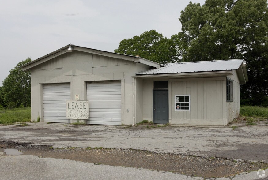 More Photos Of 5991 Tn-100, Bon Aqua General Retail For Lease