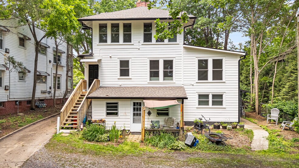 More Photos Of 295 E Chestnut St, Asheville Apartments For Sale