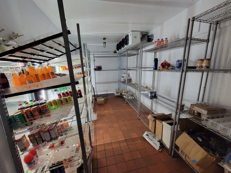 More Photos Of 575 1st St, Gilroy Restaurant For Sale