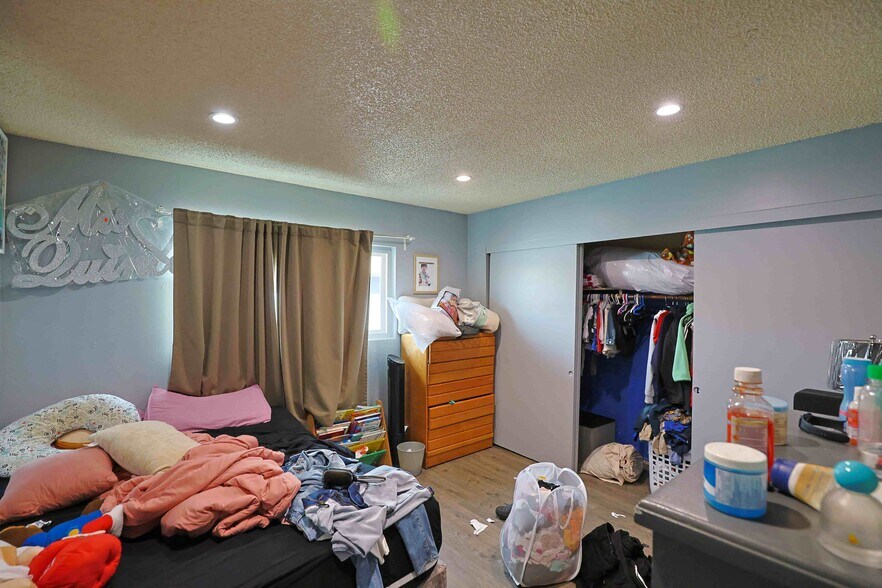 More Photos Of 2202-2208 Michigan Ave, Los Angeles Apartments For Sale