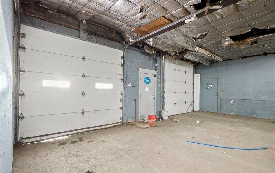 More Photos Of 801 W Main St, Owosso Office For Sale
