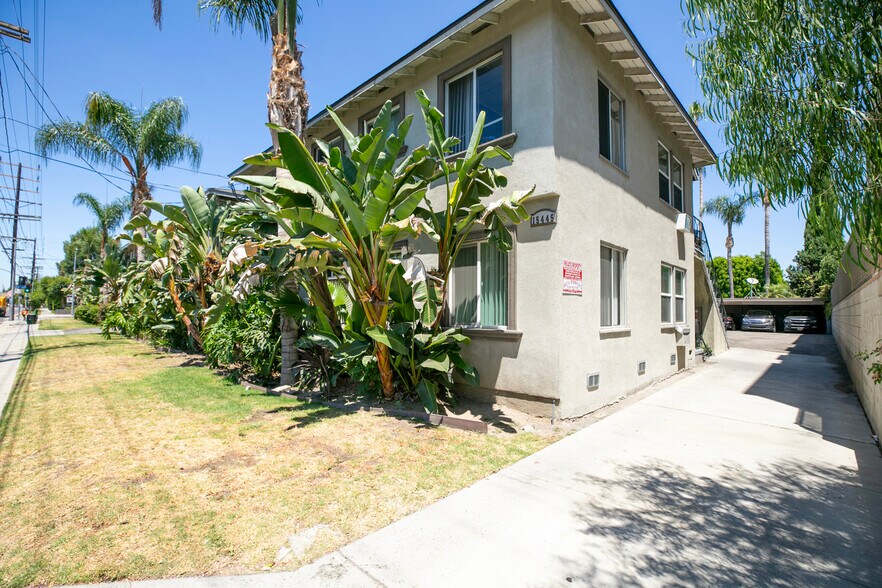 More Photos Of 15445 Vanowen St, Van Nuys Apartments For Sale