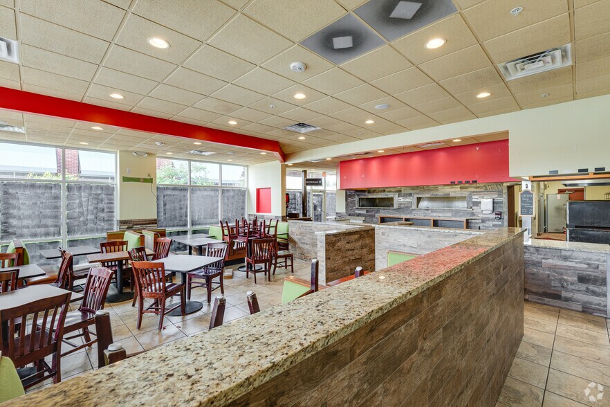 More Photos Of 3-15 Lee Airpark Dr, Edgewater Unknown For Sale