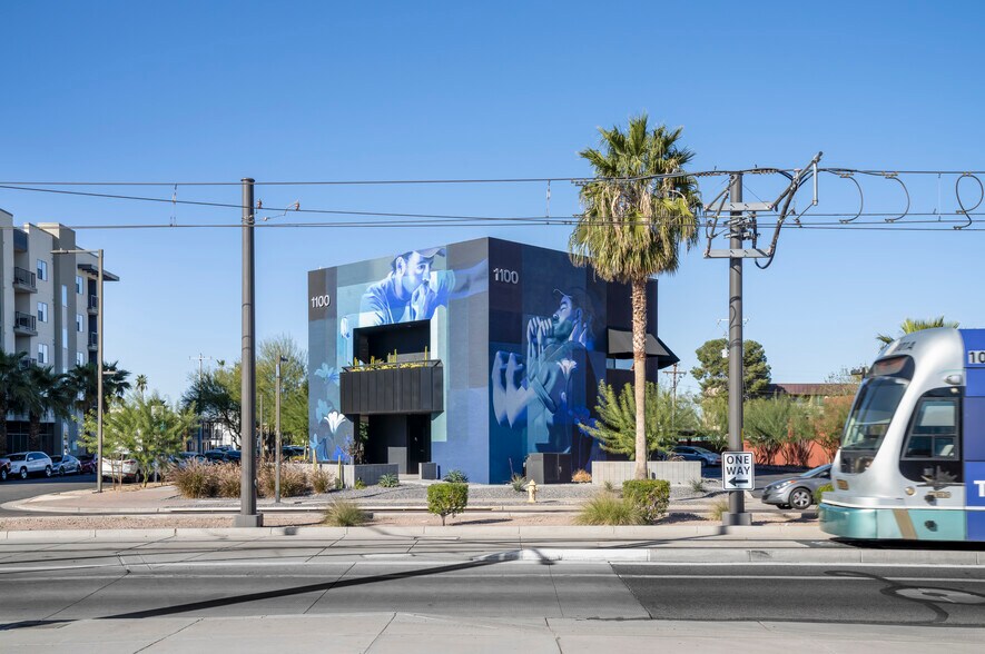 More Photos Of 1100 E Washington St, Phoenix Office For Sale