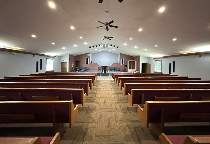 More Photos Of 3372 E Moffett Ln, Bloomington Religious Facility For Sale