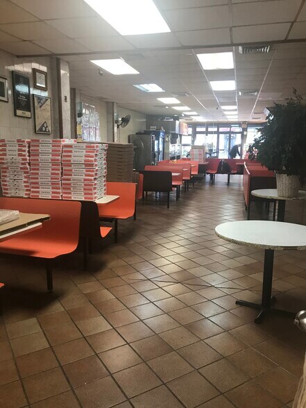 More Photos Of 4910 5th Ave, Brooklyn Restaurant For Lease