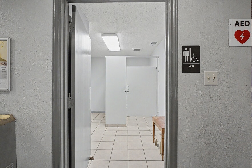 More Photos Of 2111 Skyline Dr, Mesquite Religious Facility For Sale