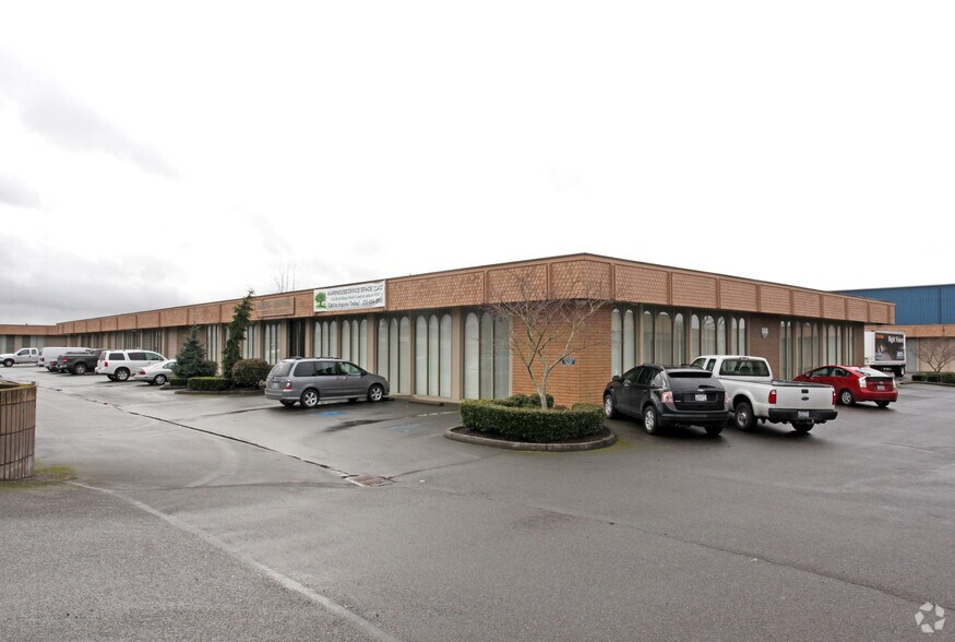 More Photos Of 1819 Central Ave S, Kent Warehouse For Lease