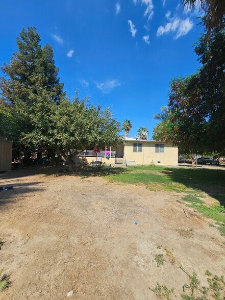 More Photos Of 14398 Avenue 88, Pixley Multifamily For Sale